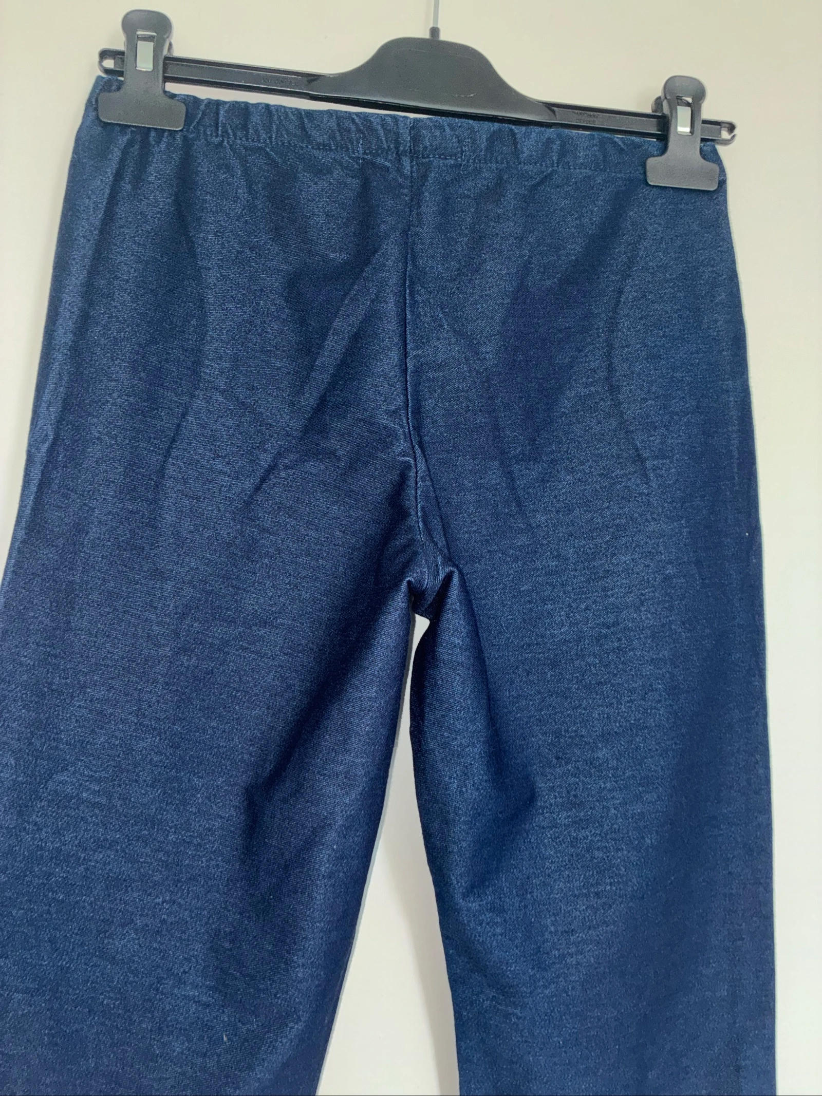 Legging Capri azul-marinha com fenda P – photo 16